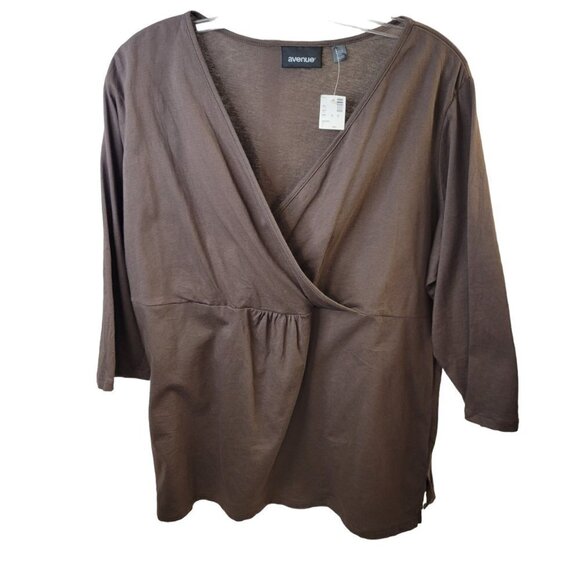 AVENUE 3/4 Sleeve  Top - Picture 1 of 4